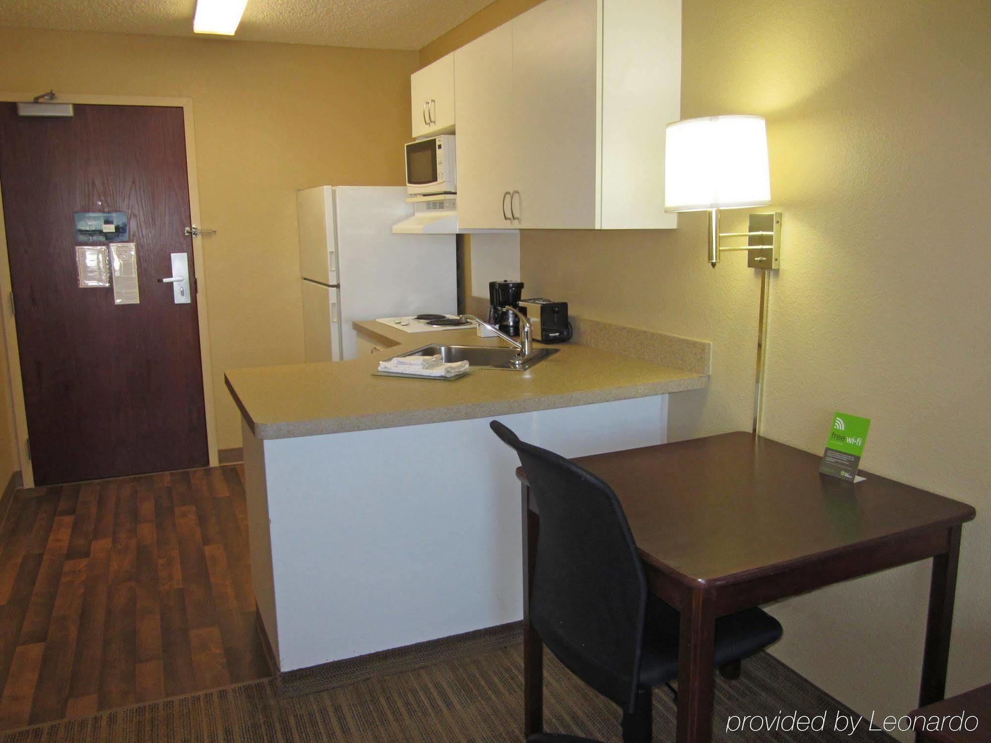 Extended Stay America Suites - Los Angeles - Lax Airport Екстер'єр фото